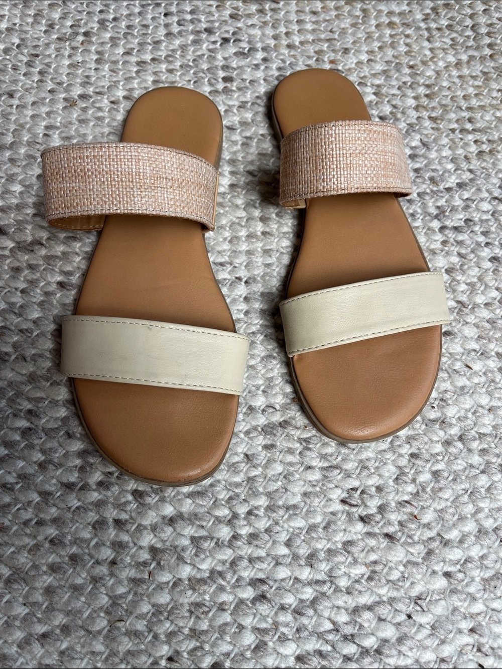 LC Lauren Conrad Sandals
